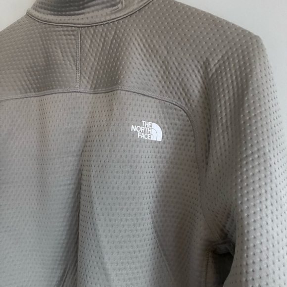 THE NORTH FACE DotKnit Thermal 1/4-Zip Long Sleeve Tan Men’s Top Size M - Picture 9 of 13